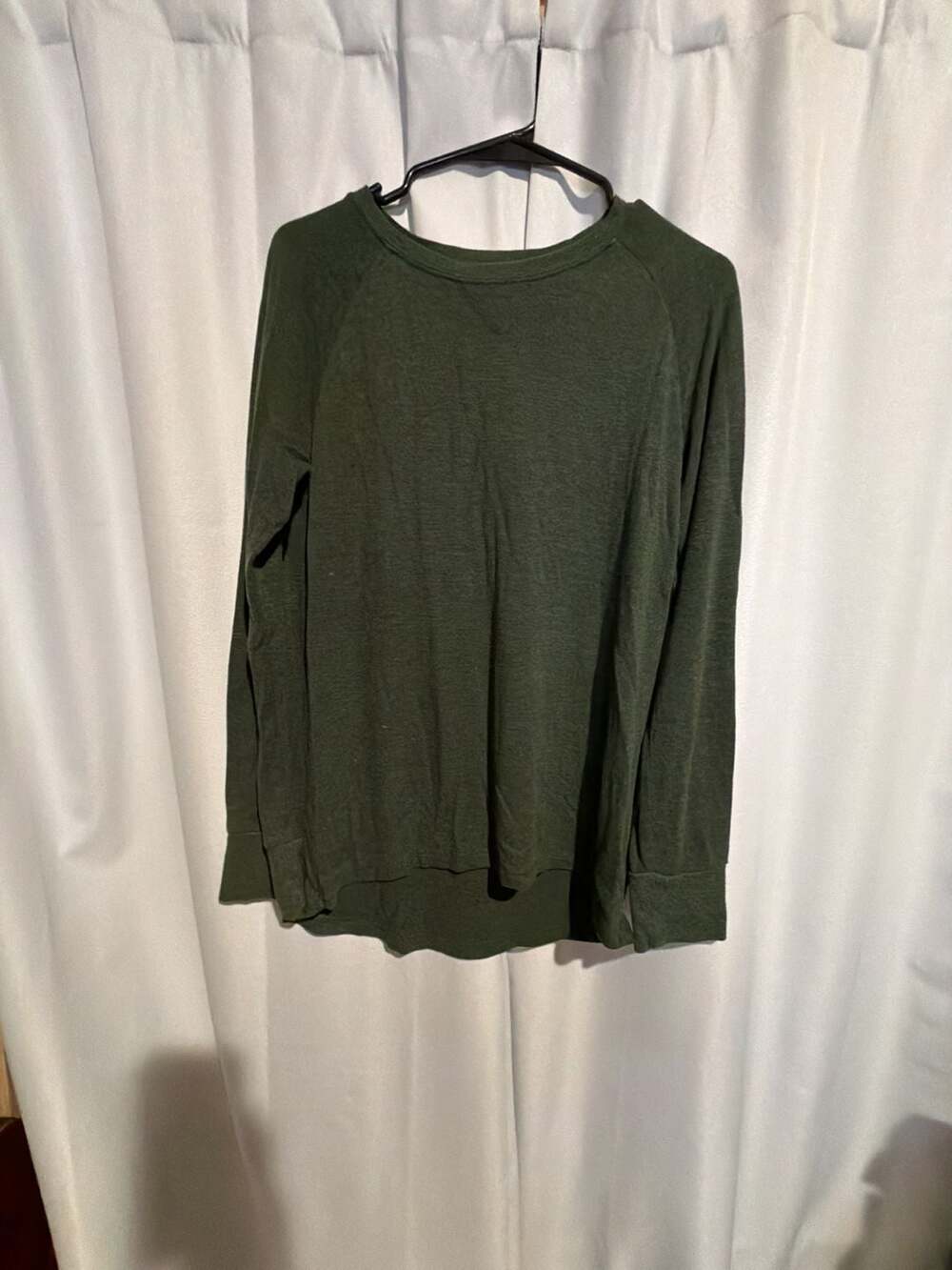 Brandy Melville Long Sleeve Top One Size Green Raglan